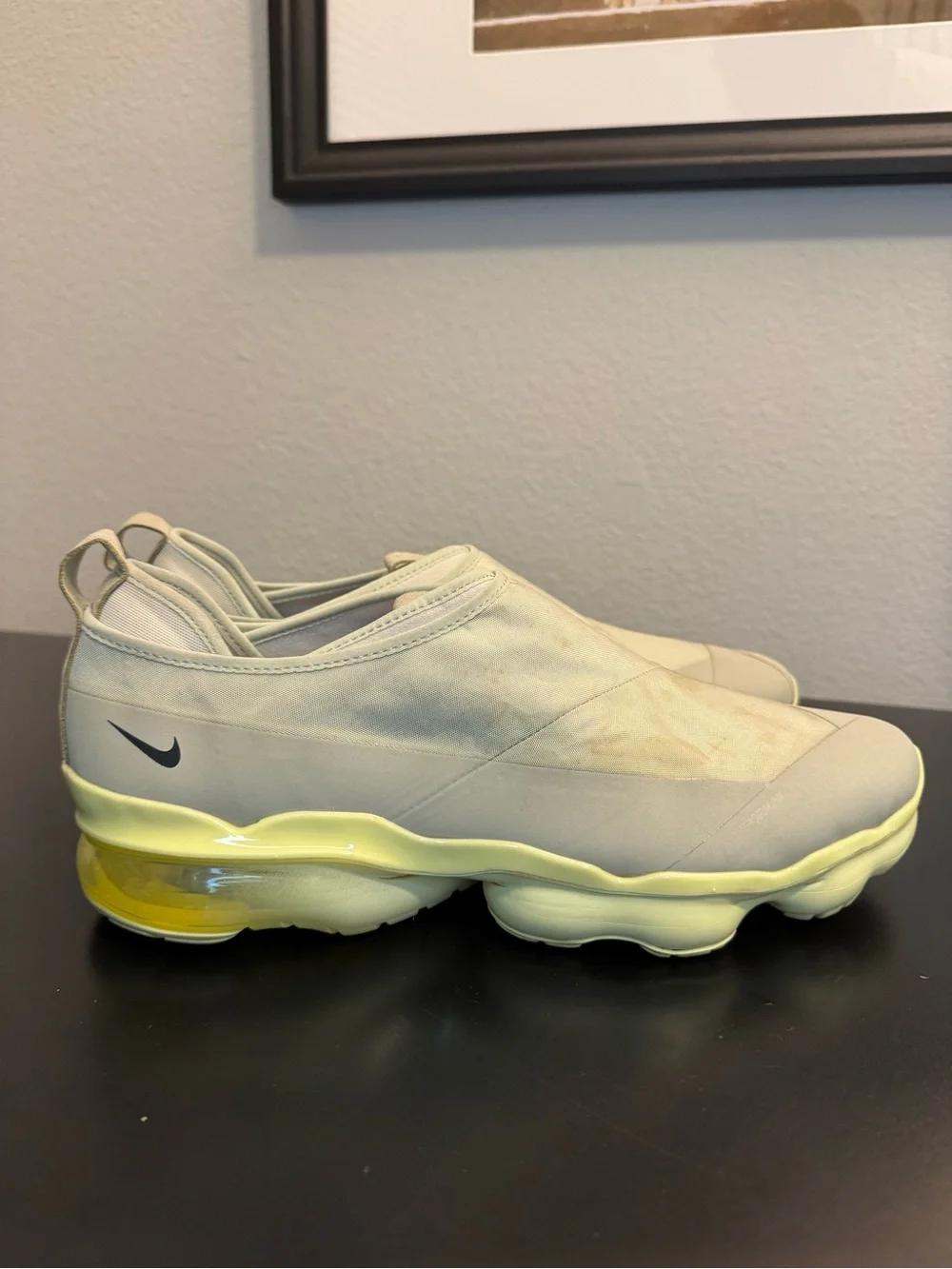 Nike Air VaporMax Moc Roam Light Stone Slip On